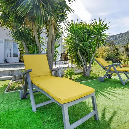 Semesterbostad Gorgeous In Florent With Wi-fi Saint-Florent (Corsica)